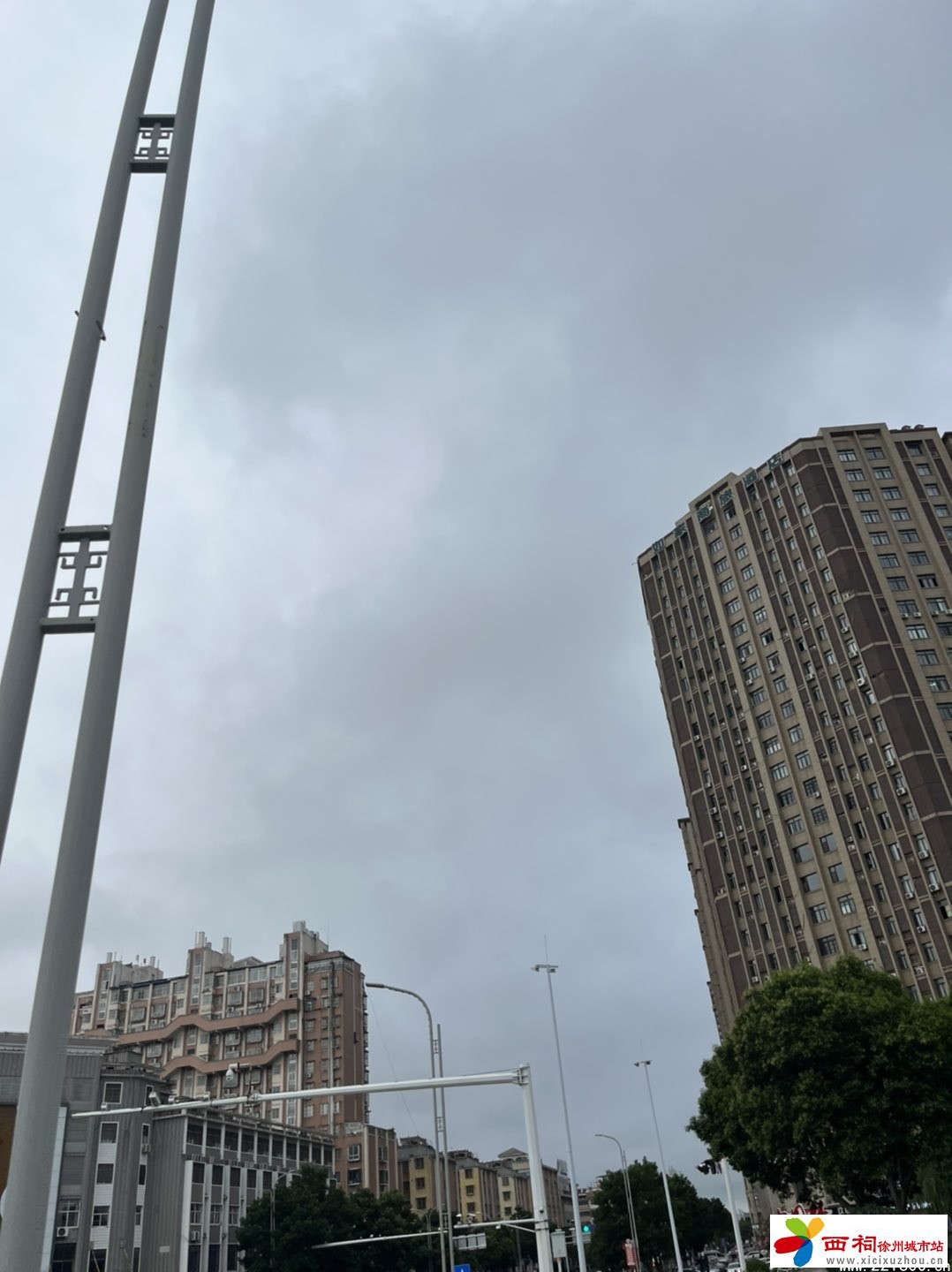 20240819084759front1_0_355844_FuIxpD72F8XCQS-ARrfu3r0zRxi5.jpg